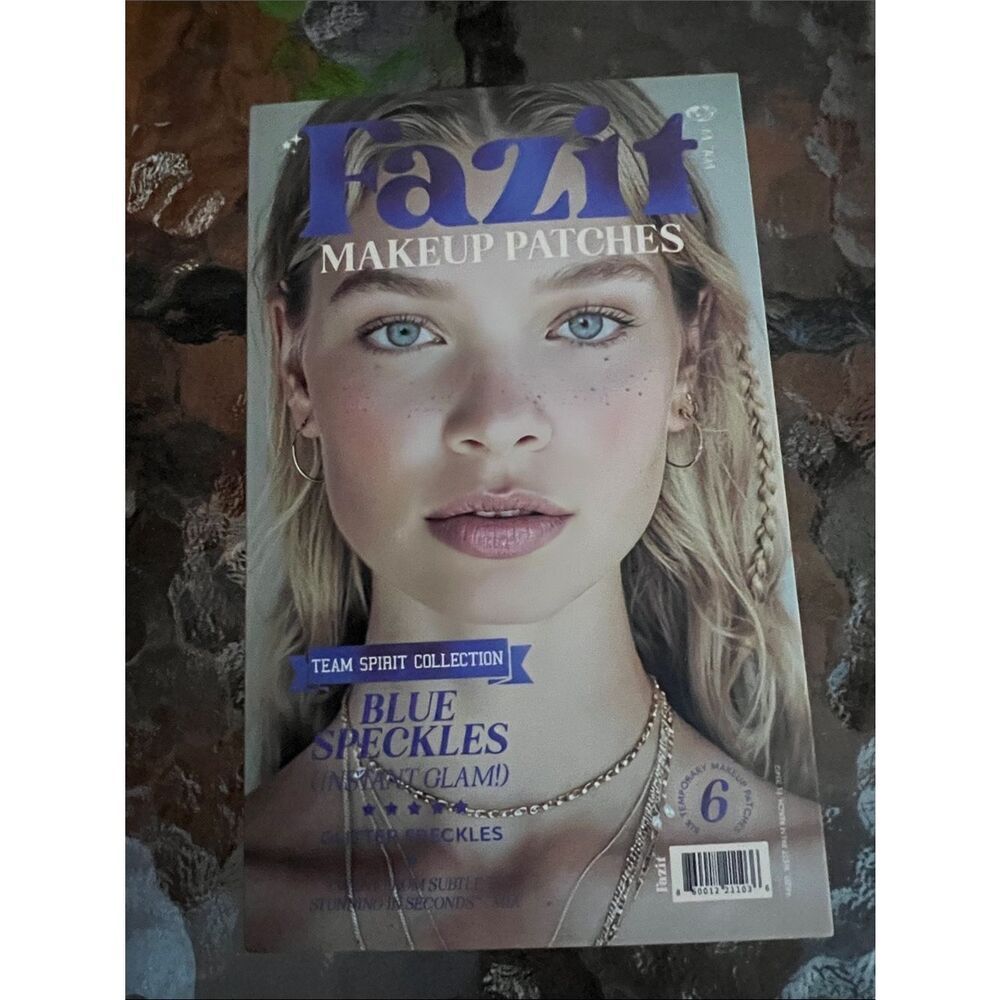 Fazit Makeup Patches Team Spirt Collection. Blue Speckles. Glitter Freckles.
